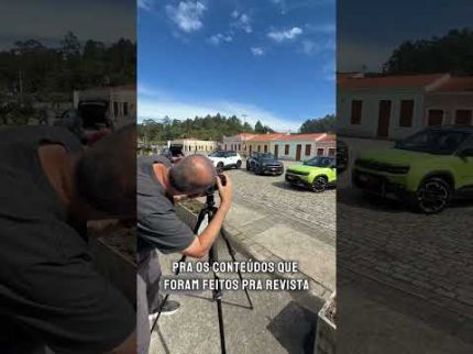 Bastidores da gravação da Quatro Rodas com as três versões do Jeep Avenger